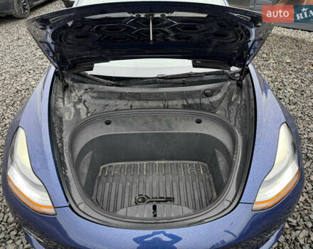 Синий Тесла Модель 3, объемом двигателя 0 л и пробегом 272 тыс. км за 16800 $, фото 16 на Automoto.ua