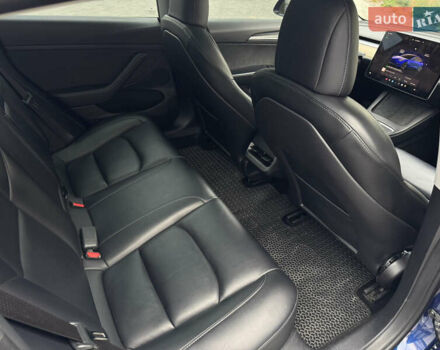 Синій Тесла Модель 3, об'ємом двигуна 0 л та пробігом 97 тис. км за 18700 $, фото 19 на Automoto.ua