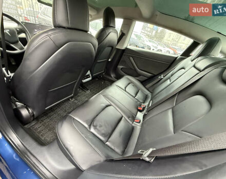 Синий Тесла Модель 3, объемом двигателя 0 л и пробегом 272 тыс. км за 16800 $, фото 41 на Automoto.ua