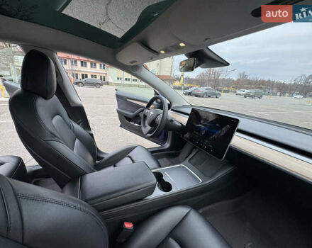 Синий Тесла Модель 3, объемом двигателя 0 л и пробегом 86 тыс. км за 18500 $, фото 17 на Automoto.ua