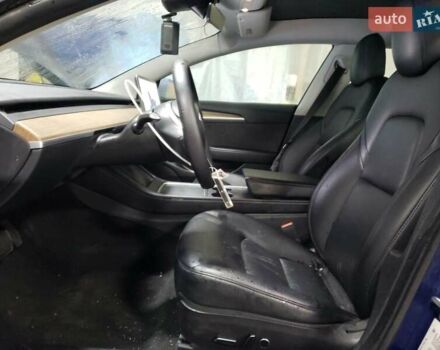 Синий Тесла Модель 3, объемом двигателя 0 л и пробегом 142 тыс. км за 12300 $, фото 6 на Automoto.ua