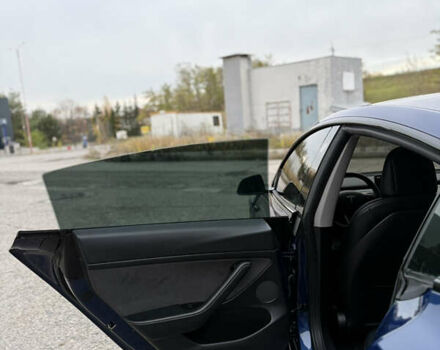 Тесла Модель 3 2022 в Харькове на Automoto.ua Синий Тесла Модель 3, объемом двигателя 0 л и пробегом 52 тыс. км за 24999 $, фото 17 на Automoto.ua