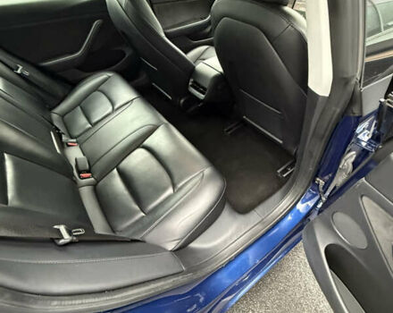 Синий Тесла Модель 3, объемом двигателя 0 л и пробегом 70 тыс. км за 19700 $, фото 12 на Automoto.ua