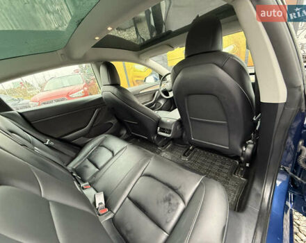 Синий Тесла Модель 3, объемом двигателя 0 л и пробегом 272 тыс. км за 16800 $, фото 35 на Automoto.ua