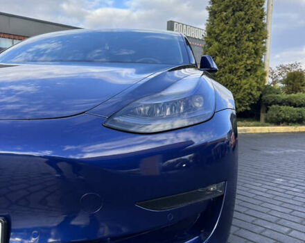 Синий Тесла Модель 3, объемом двигателя 0 л и пробегом 37 тыс. км за 21999 $, фото 8 на Automoto.ua