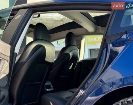 Синій Тесла Модель 3, об'ємом двигуна 0 л та пробігом 35 тис. км за 23999 $, фото 15 на Automoto.ua