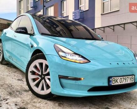Синий Тесла Модель 3, объемом двигателя 0 л и пробегом 108 тыс. км за 18700 $, фото 1 на Automoto.ua