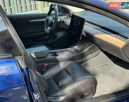 Синий Тесла Модель 3, объемом двигателя 0 л и пробегом 123 тыс. км за 15600 $, фото 9 на Automoto.ua