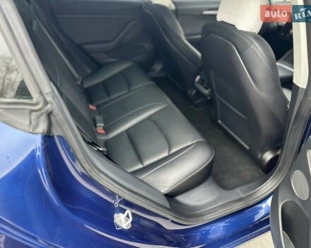 Синий Тесла Модель 3, объемом двигателя 0 л и пробегом 29 тыс. км за 18500 $, фото 10 на Automoto.ua