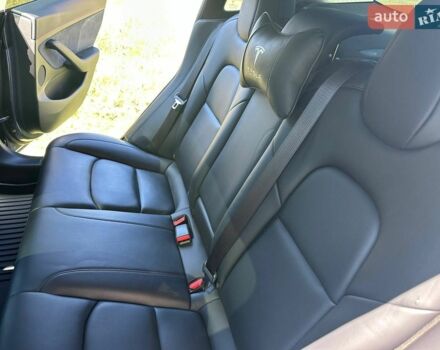 Синій Тесла Модель 3, об'ємом двигуна 0 л та пробігом 53 тис. км за 22900 $, фото 14 на Automoto.ua