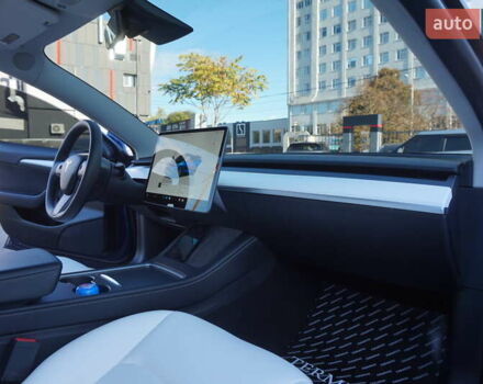 Синий Тесла Модель 3, объемом двигателя 0 л и пробегом 58 тыс. км за 22900 $, фото 33 на Automoto.ua