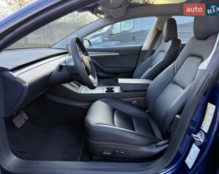 Синій Тесла Модель 3, об'ємом двигуна 0 л та пробігом 21 тис. км за 20999 $, фото 68 на Automoto.ua