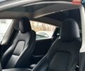 Синий Тесла Модель 3, объемом двигателя 0 л и пробегом 63 тыс. км за 25999 $, фото 13 на Automoto.ua