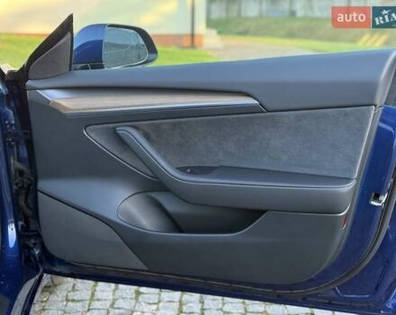 Синій Тесла Модель 3, об'ємом двигуна 0 л та пробігом 21 тис. км за 20999 $, фото 86 на Automoto.ua