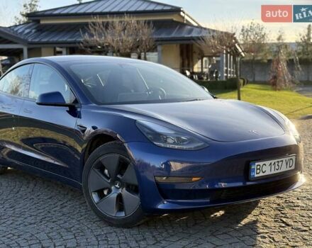 Синій Тесла Модель 3, об'ємом двигуна 0 л та пробігом 21 тис. км за 20999 $, фото 25 на Automoto.ua
