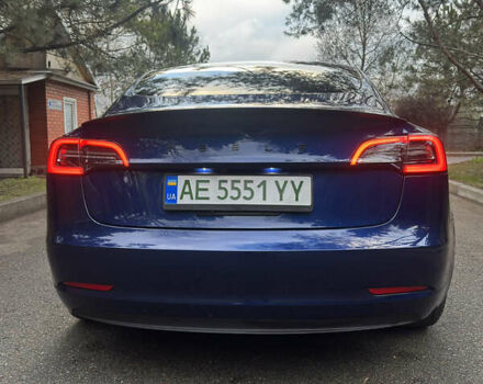 Синий Тесла Модель 3, объемом двигателя 0 л и пробегом 43 тыс. км за 25999 $, фото 7 на Automoto.ua