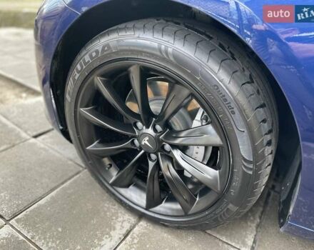Синій Тесла Модель 3, об'ємом двигуна 0 л та пробігом 17 тис. км за 24500 $, фото 11 на Automoto.ua