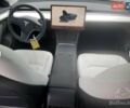 Синій Тесла Модель 3, об'ємом двигуна 0 л та пробігом 65 тис. км за 15000 $, фото 5 на Automoto.ua