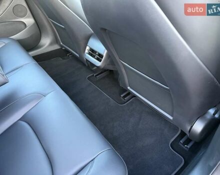 Синій Тесла Модель 3, об'ємом двигуна 0 л та пробігом 21 тис. км за 20999 $, фото 84 на Automoto.ua