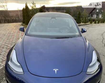 Синій Тесла Модель 3, об'ємом двигуна 0 л та пробігом 9 тис. км за 27473 $, фото 4 на Automoto.ua