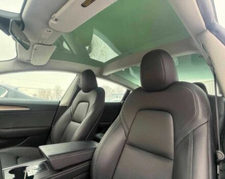 Синий Тесла Модель 3, объемом двигателя 0 л и пробегом 15 тыс. км за 9600 $, фото 10 на Automoto.ua