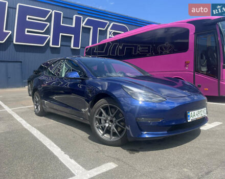 Синий Тесла Модель 3, объемом двигателя 0 л и пробегом 29 тыс. км за 21500 $, фото 2 на Automoto.ua