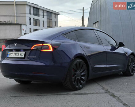 Синий Тесла Модель 3, объемом двигателя 0 л и пробегом 37 тыс. км за 24900 $, фото 9 на Automoto.ua