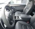 Синій Тесла Модель 3, об'ємом двигуна 0 л та пробігом 18 тис. км за 16000 $, фото 8 на Automoto.ua