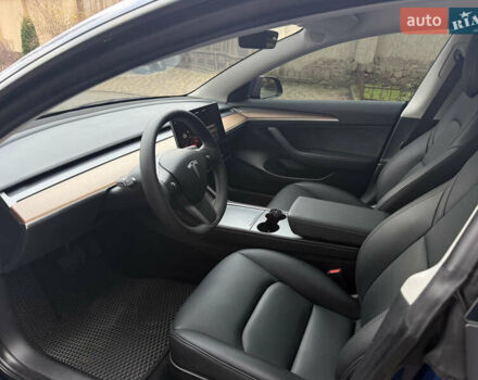 Синий Тесла Модель 3, объемом двигателя 0 л и пробегом 38 тыс. км за 20400 $, фото 11 на Automoto.ua