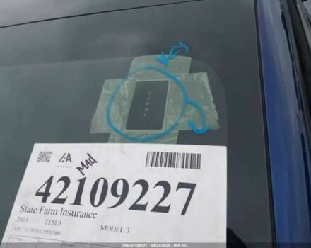 Синій Тесла Модель 3, об'ємом двигуна 0 л та пробігом 40 тис. км за 8000 $, фото 10 на Automoto.ua