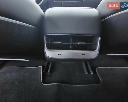 Синий Тесла Модель 3, объемом двигателя 0 л и пробегом 30 тыс. км за 27800 $, фото 46 на Automoto.ua