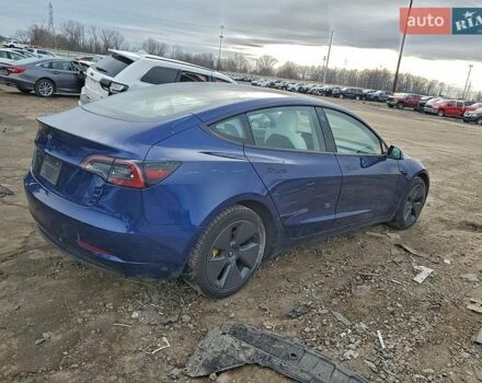 Синий Тесла Модель 3, объемом двигателя 0 л и пробегом 63 тыс. км за 6500 $, фото 2 на Automoto.ua