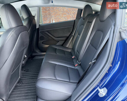 Синий Тесла Модель 3, объемом двигателя 0 л и пробегом 35 тыс. км за 21700 $, фото 28 на Automoto.ua