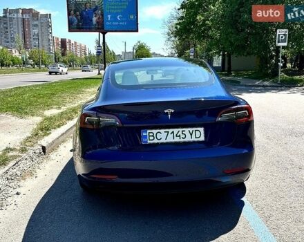 Синий Тесла Модель 3, объемом двигателя 0 л и пробегом 25 тыс. км за 21999 $, фото 5 на Automoto.ua