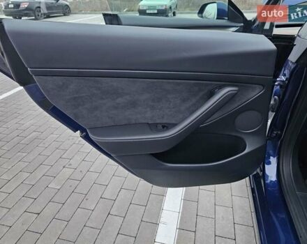 Синий Тесла Модель 3, объемом двигателя 0 л и пробегом 23 тыс. км за 26449 $, фото 32 на Automoto.ua