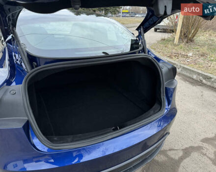 Синий Тесла Модель 3, объемом двигателя 0 л и пробегом 1 тыс. км за 37900 $, фото 9 на Automoto.ua