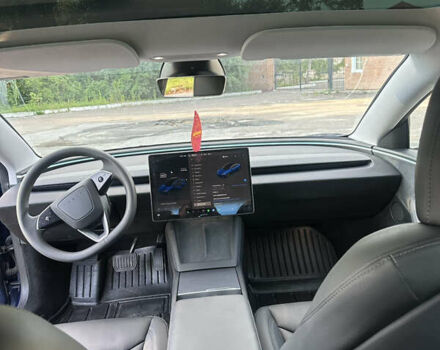 Тесла Модель 3 2024 у Львові на Automoto.ua Синій Тесла Модель 3, об'ємом двигуна 0 л та пробігом 4 тис. км за 32000 $, фото 9 на Automoto.ua