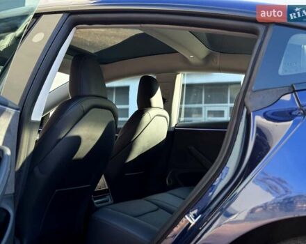 Синій Тесла Модель 3, об'ємом двигуна 0 л та пробігом 4 тис. км за 33500 $, фото 15 на Automoto.ua