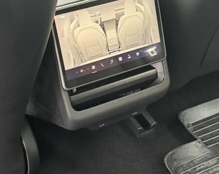 Синій Тесла Модель 3, об'ємом двигуна 0 л та пробігом 1 тис. км за 29000 $, фото 3 на Automoto.ua