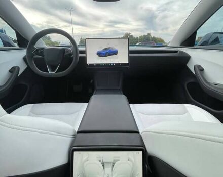 Тесла Модель 3 2024 у Києві на Automoto.ua Синій Тесла Модель 3, об'ємом двигуна 0 л та пробігом 41 тис. км за 35500 $, фото 17 на Automoto.ua