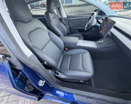 Синий Тесла Модель 3, объемом двигателя 0 л и пробегом 5 тыс. км за 32000 $, фото 16 на Automoto.ua