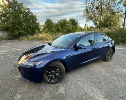 Тесла Модель 3 2024 у Львові на Automoto.ua Синій Тесла Модель 3, об'ємом двигуна 0 л та пробігом 4 тис. км за 32000 $, фото 2 на Automoto.ua