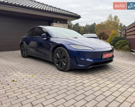 Тесла Модель 3 2024 у Львові на Automoto.ua Синій Тесла Модель 3, об'ємом двигуна 0 л та пробігом 15 тис. км за 25300 $, фото 2 на Automoto.ua