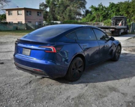 Синий Тесла Модель 3, объемом двигателя 0 л и пробегом 7 тыс. км за 15500 $, фото 6 на Automoto.ua