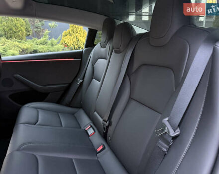 Синій Тесла Модель 3, об'ємом двигуна 0 л та пробігом 6 тис. км за 31000 $, фото 31 на Automoto.ua