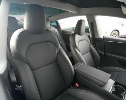 Синий Тесла Модель 3, объемом двигателя 0 л и пробегом 1 тыс. км за 15400 $, фото 8 на Automoto.ua