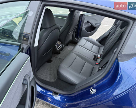 Синий Тесла Модель 3, объемом двигателя 0 л и пробегом 5 тыс. км за 28500 $, фото 9 на Automoto.ua