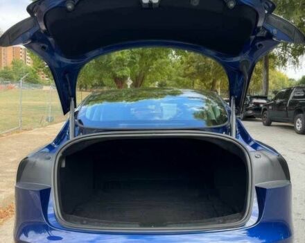 Синій Тесла Модель 3, об'ємом двигуна 0 л та пробігом 5 тис. км за 15500 $, фото 15 на Automoto.ua