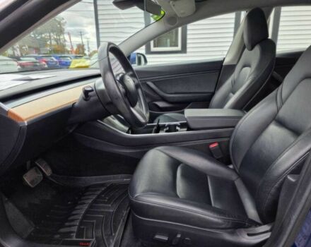 Синий Тесла Модель 3, объемом двигателя 0 л и пробегом 30 тыс. км за 12000 $, фото 8 на Automoto.ua