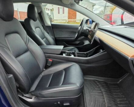 Синий Тесла Модель 3, объемом двигателя 0 л и пробегом 30 тыс. км за 12000 $, фото 10 на Automoto.ua